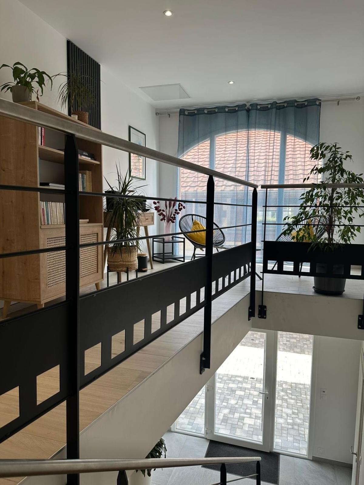 L'Obsidienne Virecourt Exterior photo